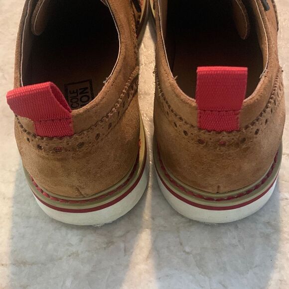 Kenneth Cole Suede Oxford Loafers - Picture 4 of 8